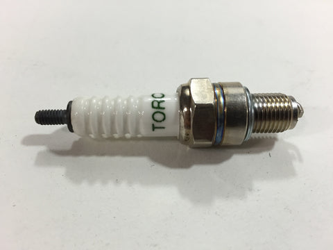 X04-16 Spark plug
