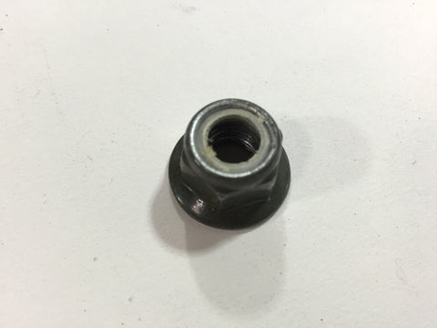 B05-03 Flange nut M10